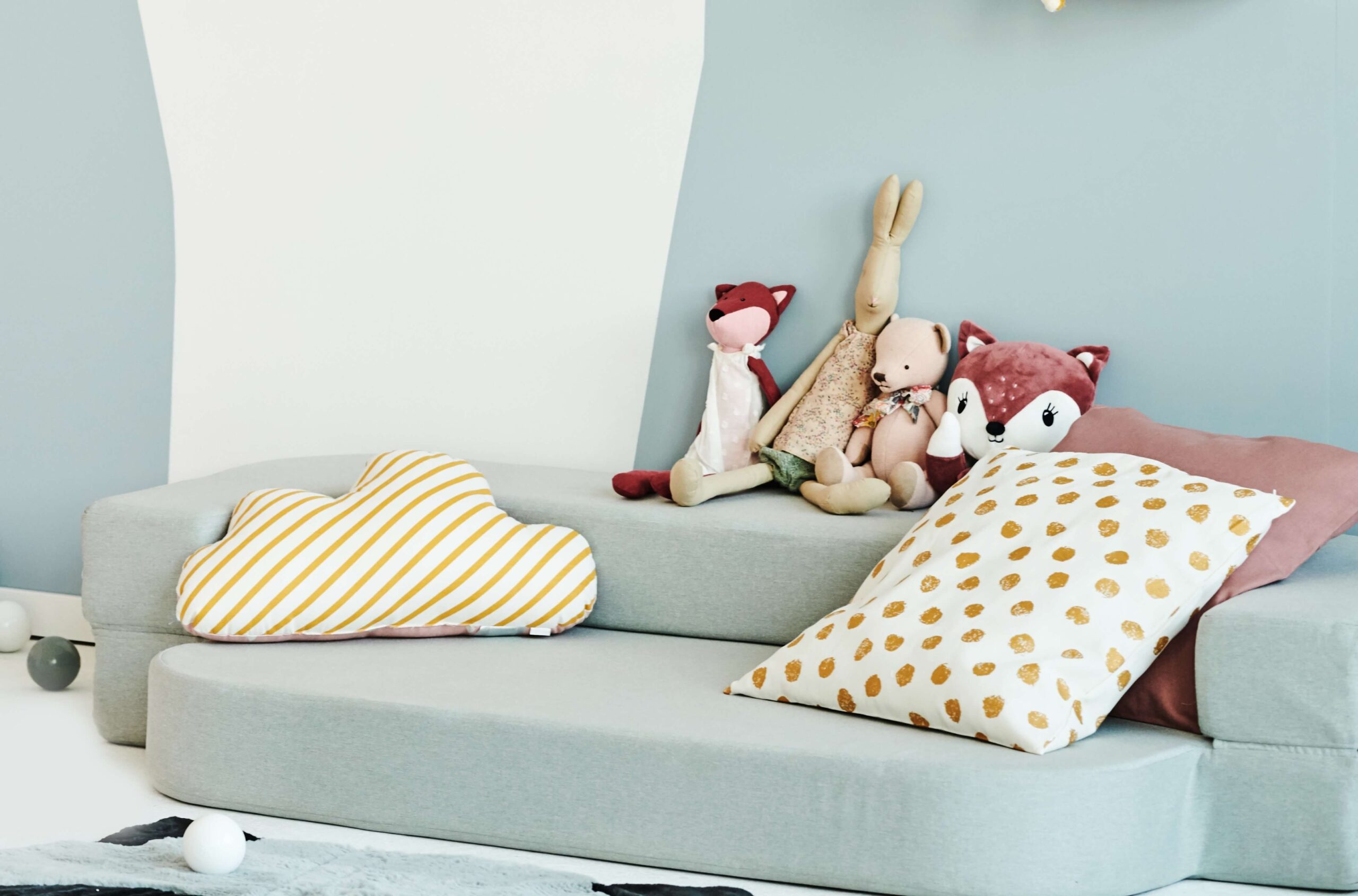 Child’s room furniture – what to choose?